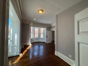 44 Highland St in Boston, MA - Building Photo - Building Photo