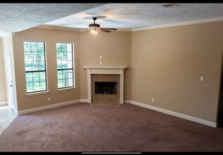 12510 Dover Dr in Montgomery, TX - Building Photo - Building Photo