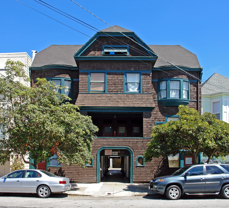 242 5th Ave in San Francisco, CA - Building Photo