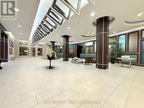 5793-5793 Yonge St in Toronto, ON - Building Photo - Building Photo