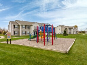 Arbor Trails in Saginaw, MI - Foto de edificio - Other