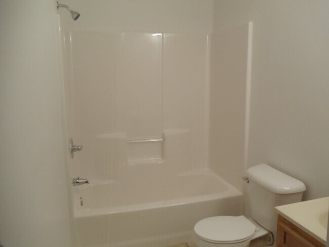 48 Private Road 2482, Unit 7 in South Point, OH - Building Photo - Building Photo