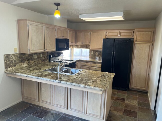 1453 Woodmere Rd in Orcutt, CA - Building Photo - Building Photo