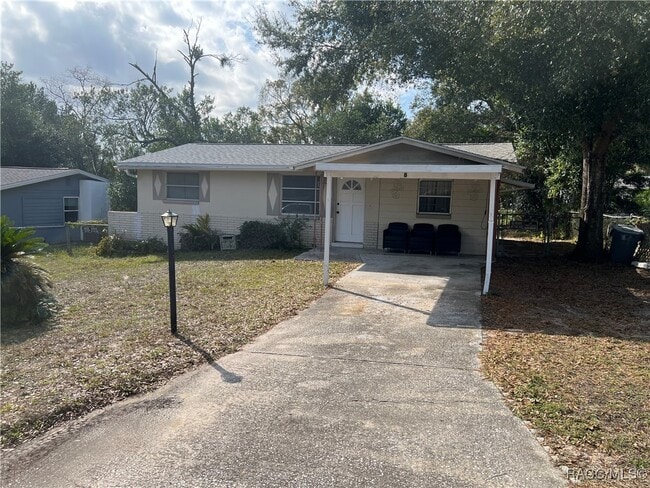 property at 8 W Murray St