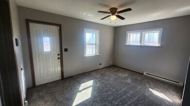 206 Addison Ave in Eau Claire, WI - Building Photo - Building Photo