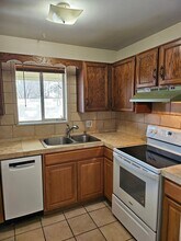 745 McCarthy Dr in Pueblo, CO - Building Photo - Building Photo
