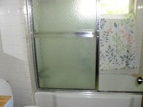 910 San Antonio St in Killeen, TX - Foto de edificio - Building Photo