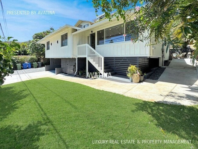 property at 1551 Aalapapa Dr
