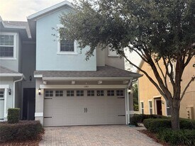 1142 E 10th St in Apopka, FL - Building Photo