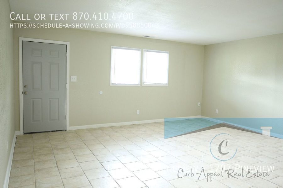 1705-1707 Pineview St in Jonesboro, AR - Building Photo