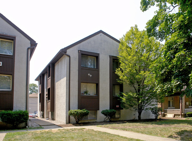 69 E 14th Ave in Columbus, OH - Building Photo - Building Photo