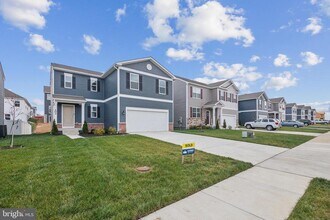 103 Woodford Dr in Stephens City, VA - Building Photo - Building Photo