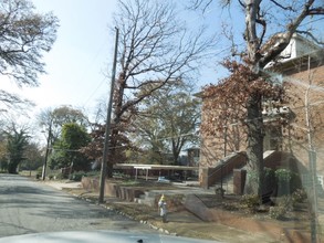 600 College St in Hapeville, GA - Building Photo - Building Photo