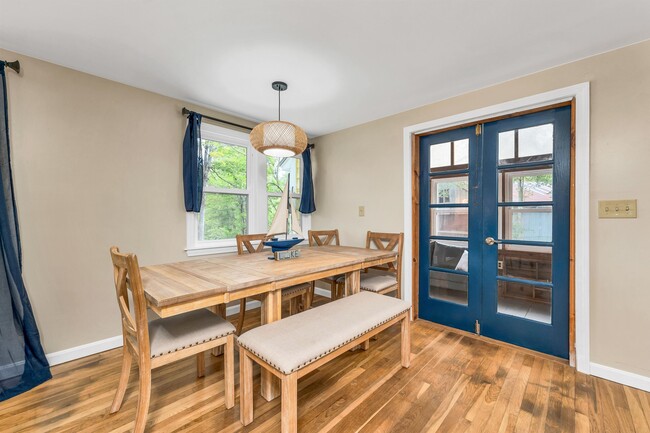property at 17 Basin Rd