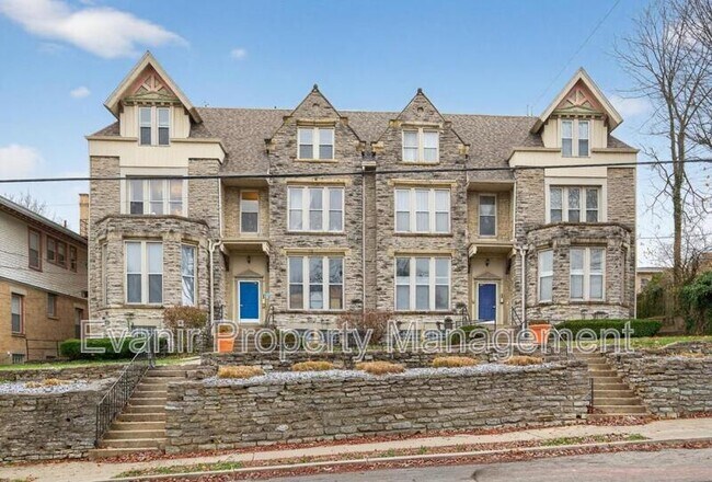 2151 Fulton Ave in Cincinnati, OH - Building Photo - Building Photo
