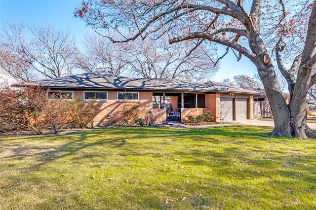 property at 7120 Dalewood Ln