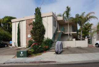 Jo-Mar Apartments in San Diego, CA - Building Photo - Building Photo