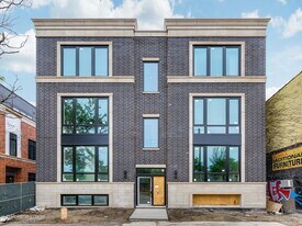 6911 N Western Ave in Chicago, IL - Building Photo