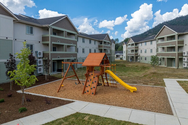 Samuelson Place Apartments