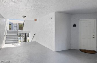 13571 Eagle Ridge Dr in Ft. Myers, FL - Building Photo - Building Photo