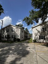 725 Heavens Dr in Mandeville, LA - Building Photo