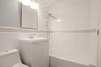 19-46 75th St in Queens, NY - Building Photo - Building Photo