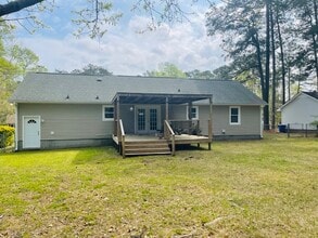 107 Arthur Ct in Havelock, NC - Building Photo - Building Photo