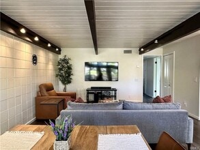 214 Del Gado Rd in San Clemente, CA - Building Photo - Building Photo