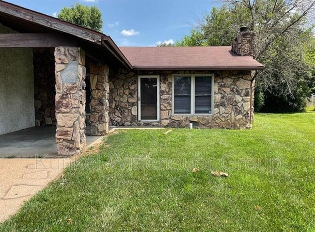 property at 612 Kane Ct