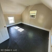 525 Splitlog Ave photo'