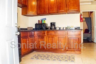 1403 Port St in New Orleans, LA - Building Photo - Building Photo