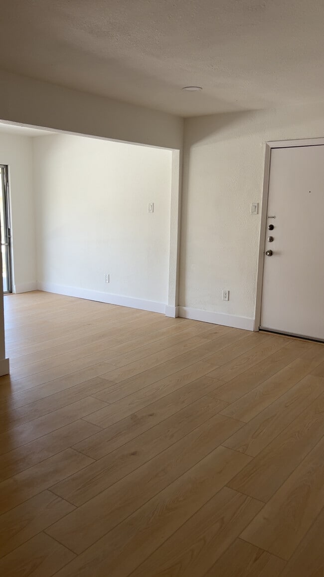 4664 Matilda St, Unit F in Dallas, TX - Building Photo - Building Photo