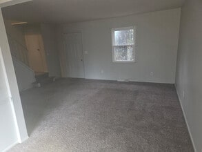 453 Mathews Rd in Boardman, OH - Building Photo - Building Photo