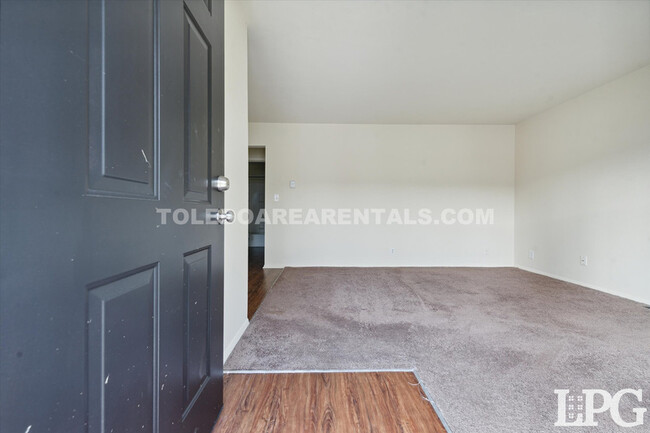 property at 413 S Enterprise St