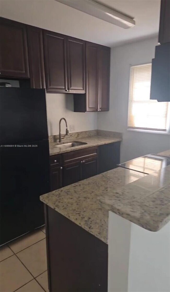 2777 L B McLeod Rd in Orlando, FL - Building Photo - Building Photo