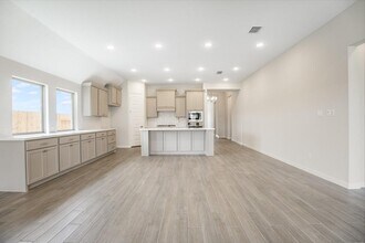 10931 Maple Mist Dr in Missouri City, TX - Building Photo - Building Photo