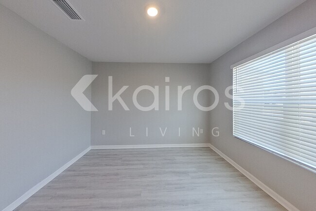 4816 Malay Cir in Pace, FL - Foto de edificio - Building Photo