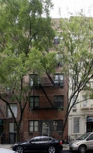 405 E 87th St in New York, NY - Foto de edificio - Building Photo