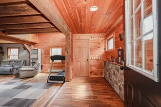 40 Chemung Rd in Meredith, NH - Building Photo - Building Photo