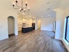 8629 White River Trl in McKinney, TX - Building Photo - Building Photo