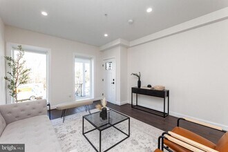 734 Kenyon St NW in Washington, DC - Building Photo - Building Photo