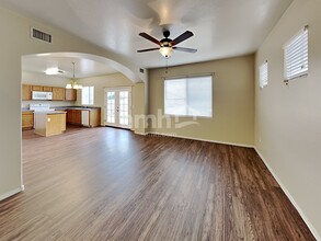 2850 S Benton Cir in Mesa, AZ - Building Photo - Building Photo