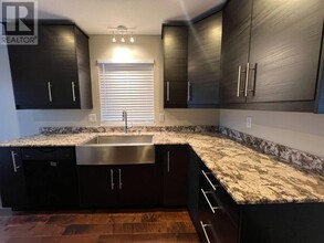 24471 Streng Ave in Maple Ridge, BC - Building Photo - Building Photo
