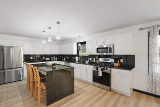 153 Bull Run in Long Pond, PA - Building Photo - Building Photo