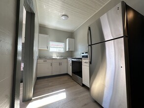 38041 Church Ave in Dade City, FL - Building Photo - Building Photo