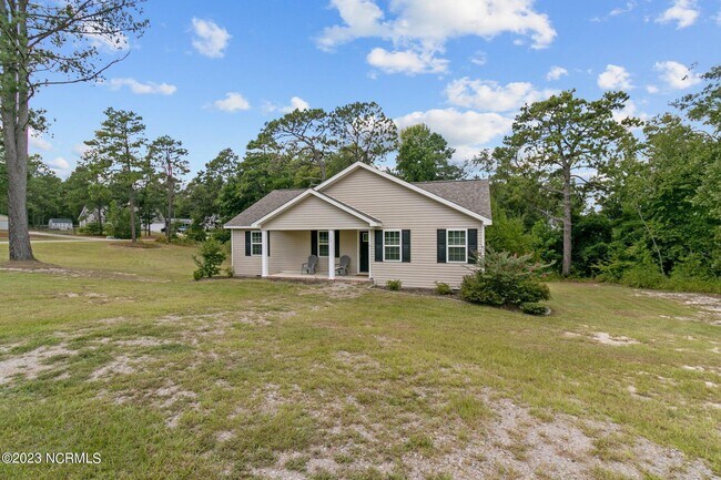112 Savannah Ln in Vass, NC - Building Photo - Building Photo