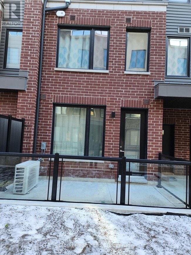 property at 3415 Ridgeway Dr