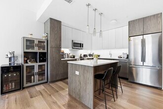 771 Harrison Ave in Boston, MA - Building Photo - Building Photo