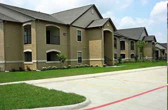 Sunset Way Apartments in Port Arthur, TX - Foto de edificio - Building Photo