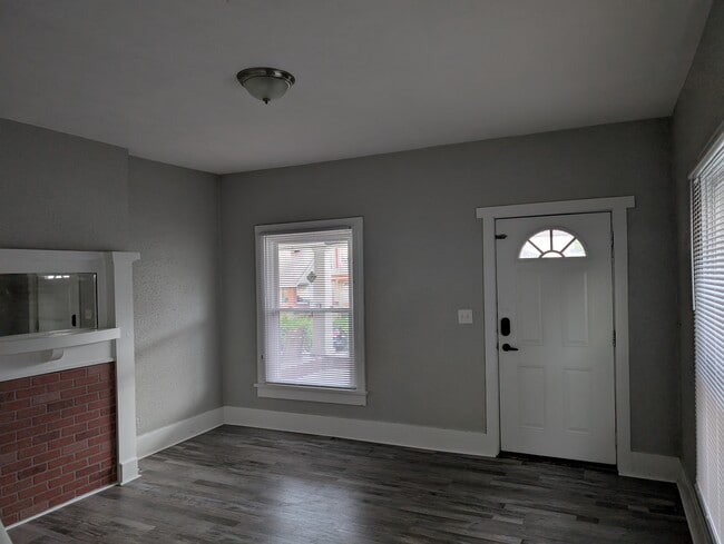 635 Pritz Ave, Unit 635 Pritz Ave in Dayton, OH - Building Photo - Building Photo